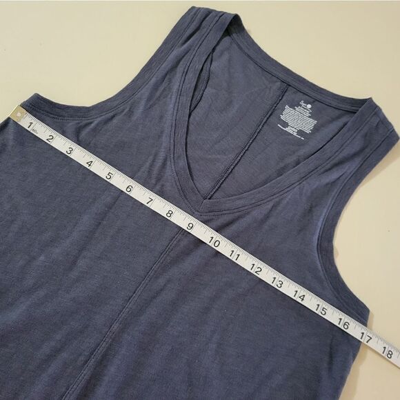 Secret Treasures Charcoal Gray Vneck A-line Tank Chemise - Picture 6 of 12